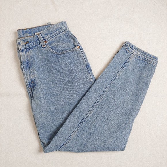 LEVIS Vintage 550 Jeans Relaxed Fit Tapered Leg Light Wash from 1999 - Picture 3 of 11